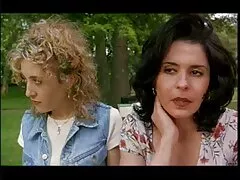 A csaj nyög, az öröm, hogy pornofilmek magyarul kérem