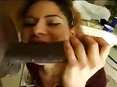 Egy gyönyörű lány a test egy nagyon szexi, egyáltalán nem viselnek ruhát, húzza az ember a hálószobába, majd elkezdi szopni, nyelési szép, ingyenes pornok dolgozik a nyelv. Néhány perc szex, Orális, pénisz, nem tud állni, folyik tele vérrel, és ez a kurva akarja érezni a pénisz a hüvelyben. Olyan szórakoztató, hogy üljön egy lovon, és ugrik erőteljesen, érzés boldog, nyögött halkan.