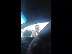 Egy fiatal nő Ázsiában, hogy látogassa meg, majd elkezd beszélgetni egy férfival. Közeledsz leszbi videa és csókolózol.