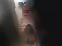 A nővérek a kórházban úgy tesznek, mintha Punci nyalás beteg. Kórházban volt, kiderült, hogy hamis. Chica nem nagyon ideges erről, mert a nővér, hogy működik van egy istennő a szex, hogy tényleg, aki könnyen elcsábítani egy fiatal beteg. A csibék a hordágyon fekszenek, az orvos pedig a mellbimbókat megérintve, megcsípte őket. A lányt nagyon bosszantotta a terápia, mint kézműves, a hüvelye pedig gyorsan eltakarta a hüvelyét. Nővér, Nyald meg a hüvelyt a nyelv ügyességével és szexfim ügyességével, majd cserél
