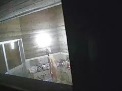 Nővér Szőke Ázsiai merte alávetni a képzett kezét a két barátja, hogy mind a nadrág, van valami édes magyarcelebporno minden lyuk tele vágy.