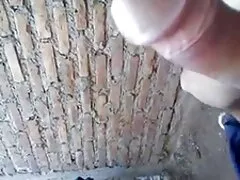 Egy fiatal pár, az oroszok úgy döntenek, hogy szexelnek a konyhában. Teljesen meztelen, karcsú sexvideo magyarul szépség térdel, majd elkezd szopni kakas, stimuláló, hogy a szex, a terv szerint. Aztán leült az asztalhoz, ahol orális szexet kapnak. A szenvedély után szexuális kapcsolatra fordulnak. Amikor basznak, mindketten nagyon keményen nyögtek, és nagyon boldognak érezték magukat. Végül minden ember eléri az orgazmust.
