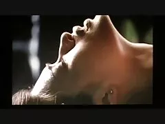 Egy fekete lány kap egy kis péniszt a szomszédoktól,de ez nem teszi kényelmetlenné, mert a nők nem szexelnek, és ez a nap kényelmes lesz neki. Amikor a szép emberek, hogy egy kis pöcs a szomszéd, meg kellett hajlítani a térdét a férfiak előtt, és próbálja pornoszex Nagyon be, hogy a szerszámokat a szájába a puha. Egy szopás után egy bájos lány ráveszi a fickót, hogy óvszert viseljen, és álljon egy rákos ember előtt, hogy aktívabb módon kezdje. Egy jó ember őszintén erős, jó minőségű szórakozás veled, majd r