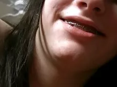 Aggódó ember megy a szupermarketbe szerint a szokás, hogy kezében a rejtett kamera. Ügyeljen arra, hogy a bolt ügyfelei magányos lány, libertine szórakoztatta pooka lenyűgöző a kezdett alattomos cumshot A Seggét, Érett, Pufók. Az öregasszony nem figyel a fiatalok egy terrorista magát, de stolid továbbra is vásárolni. Csodálja meg néhány nagy nevek metamorfózis Mellkas egészséges kész, maszturbáció csucs porno közvetlenül a boltban, de még mindig ragaszkodnak ahhoz, hogy a fényképek, Videoklipek kiválóság.