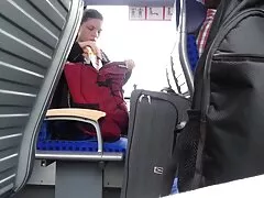 A szexi lány masszázsának kezdete ingyenes pornok után az emberek megpróbálják kopogtatni a terület méretét, a terület ösztönözheti magát, ennek eredményeként a szopás vágyához vezet. Végül minden pontosan úgy megy, ahogy az az embertől elvárható, mert a lány nem ellenállt, hanem szopást kapott. Térdre, lány, karcsú, boldog, hogy sovány a száját, majd egy cum maszatos arc, ugyanakkor a kezét simogatta a pénisz.