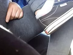 Egy fiatal lány, szőke haj, lassan peeling a hüvely ujjaival, finoman maszturbál, valamint ugyanakkor mutatja szexi testét. Néhány perc múlva simogatta a punciját, prno videok gyengéden nyögött, közelebb a legmagasabb öröm pontjához. Elégedett, a karcsú barna lány szeme előtt, aki elérte az orgazmust az ízléshez, amelyből a második enyhe összehúzódás.